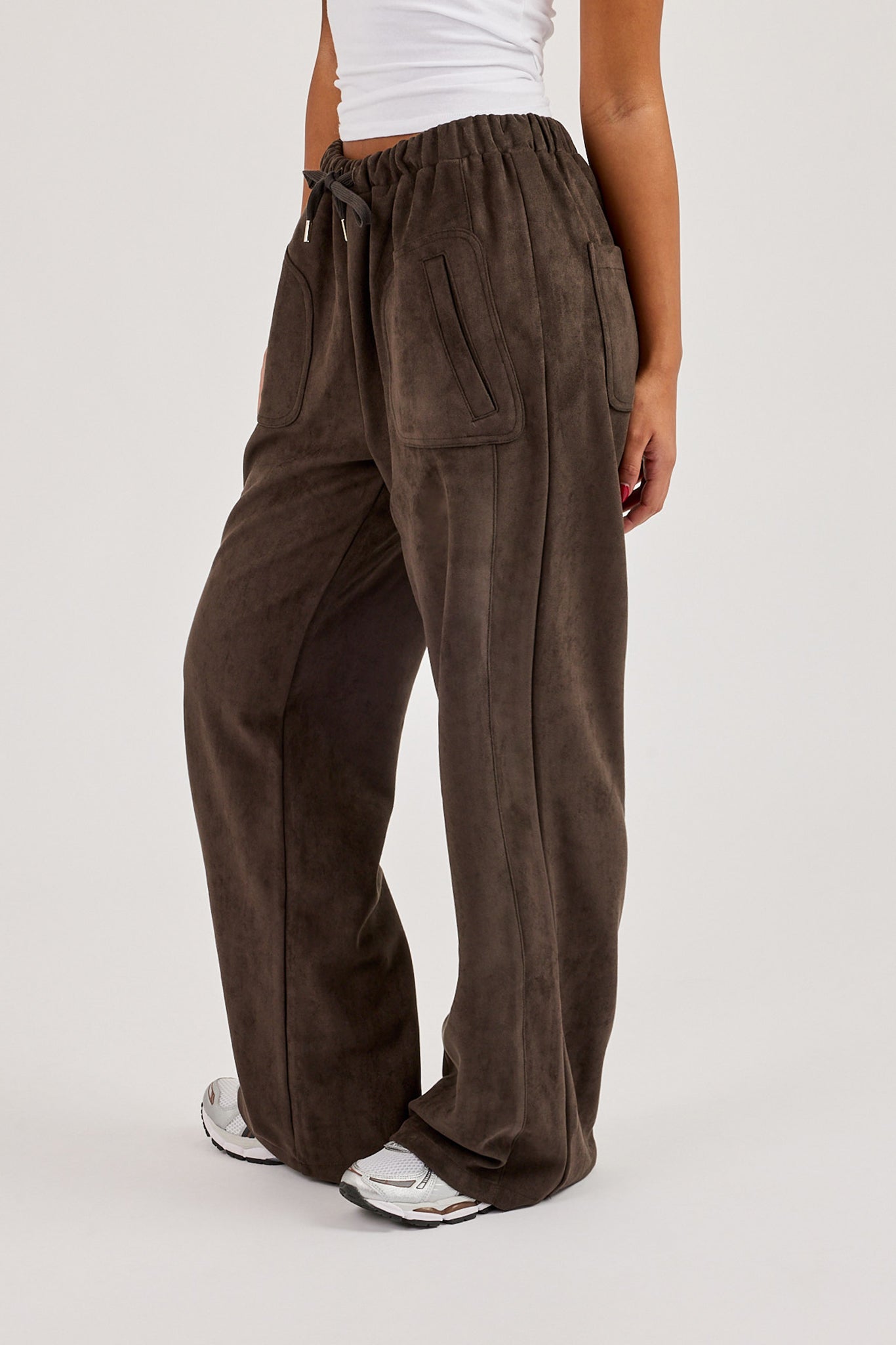 Wildlederhose mit weitem Bein - Schokolade
